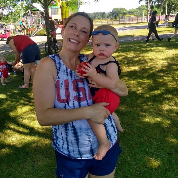 Meet your Posher, Stephanie - Picture 1 of 1